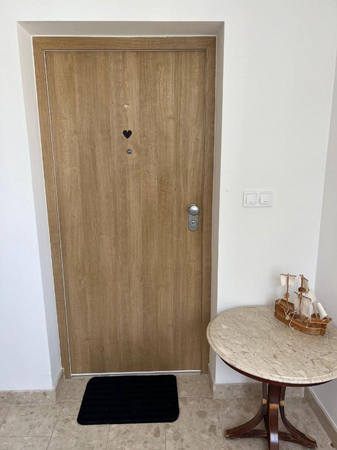 Apartman Sven Malinska Exterior foto